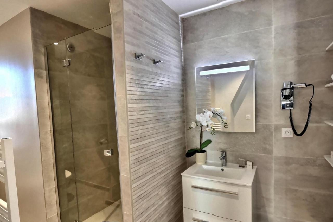 D'edmond Saint Suffren Appartement Marseilles